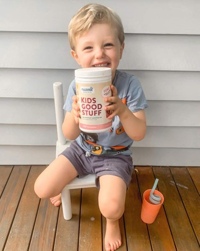 Nuzest - Kids Good Stuff - Vegan Smoothie Mix - Wild Strawberry - Multivitamin Nutritional Supplement Protein Shake - Dairy Free - Supporting Growth and Development - 225g/ 7.9 oz (15 Servings)