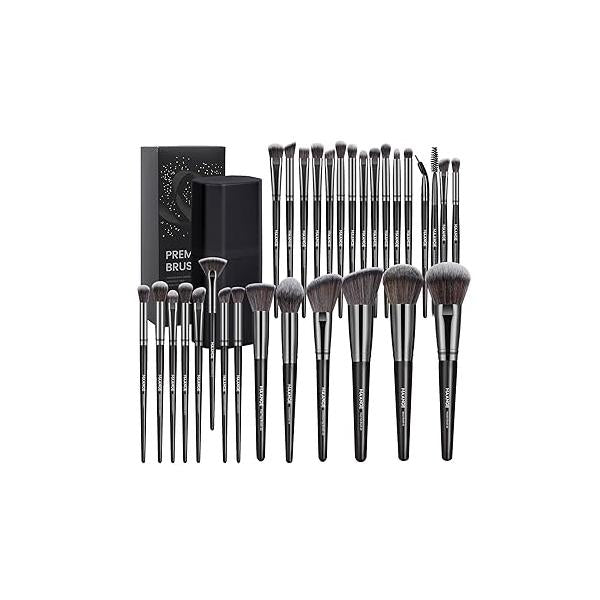MAANGE 30 Pcs Professional Makeup Brushes with Case, Premium Synthetic Face Foundation Powder Blush Eyeshadow Blending Eye Brush Set Travel Set(Champagne)