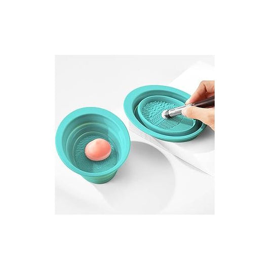 Makeup Brush Cleaning Mat, Silicone Scrubber, Cosmetic Cleaner, Pad, Foldable Bowl Suitable for Brush, Sponge, Powder Puff (Green)